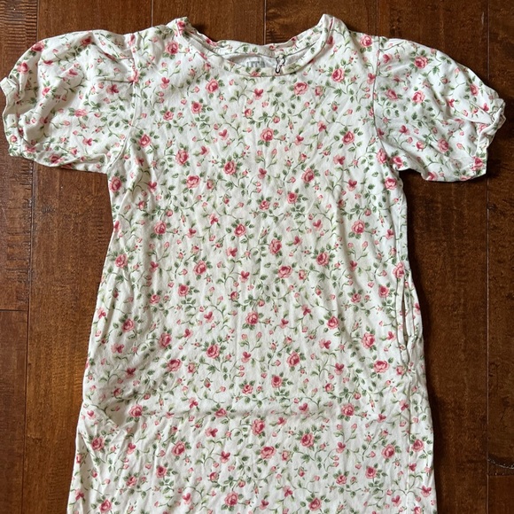 Uniqlo floral dress - Picture 6 of 6
